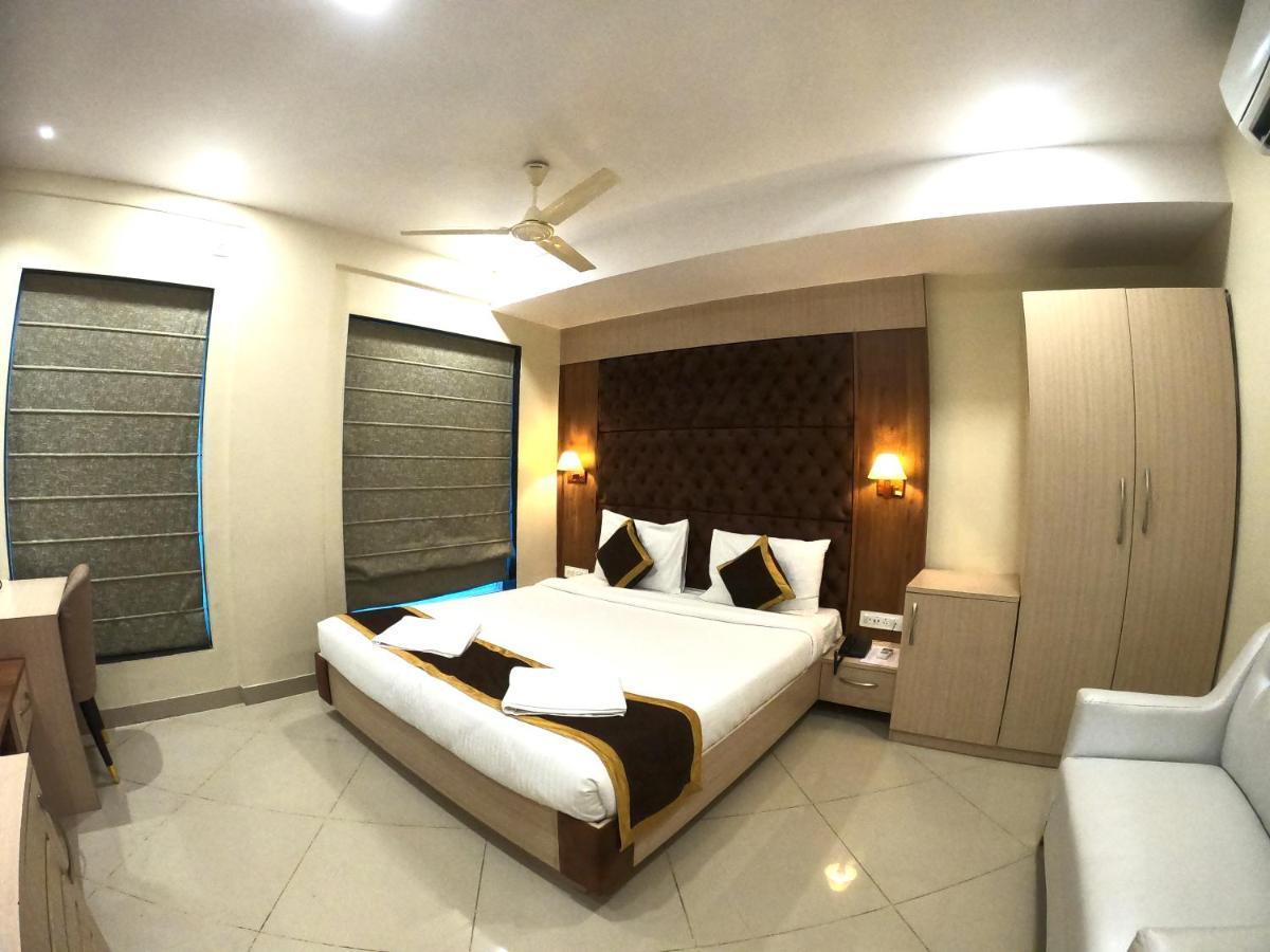 The Panash - Hotel & Banquet Kolkata Luaran gambar